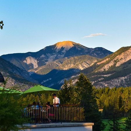 Headwaters Lodge At Eagle Ranch Resort Invermere Eksteriør bilde